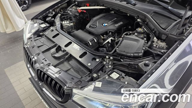 BMW X4 2017 — photo 6