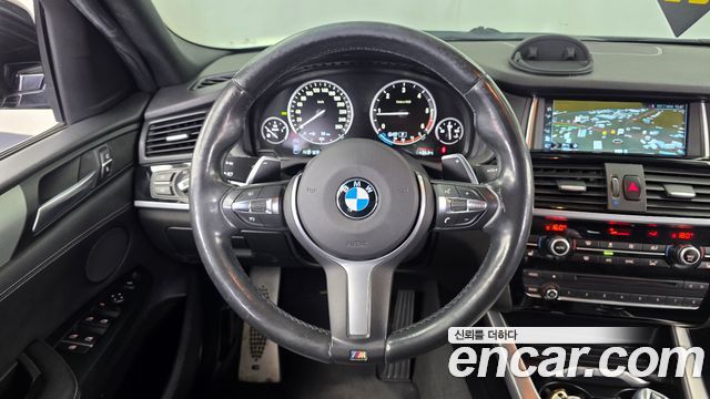 BMW X4 2017 — photo 13