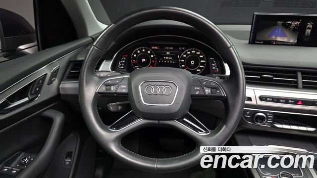 Audi Q7 2019 — photo 13