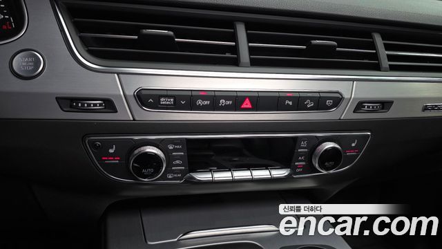 Audi Q7 2019 — photo 18