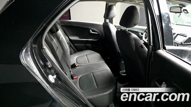 Kia morning 2013 — photo 11