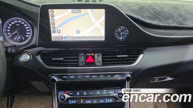 Hyundai Grandeur 2018 — photo 20