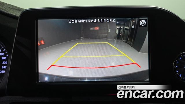 Hyundai Grandeur 2018 — photo 22