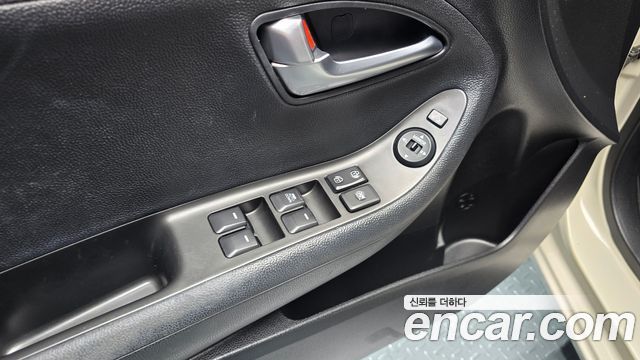 Kia morning 2012 — photo 19