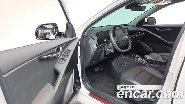 Kia Niro 2027 — photo 13