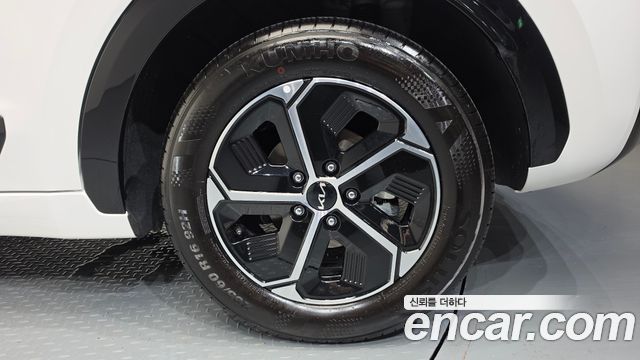 Kia Niro 2027 — photo 7