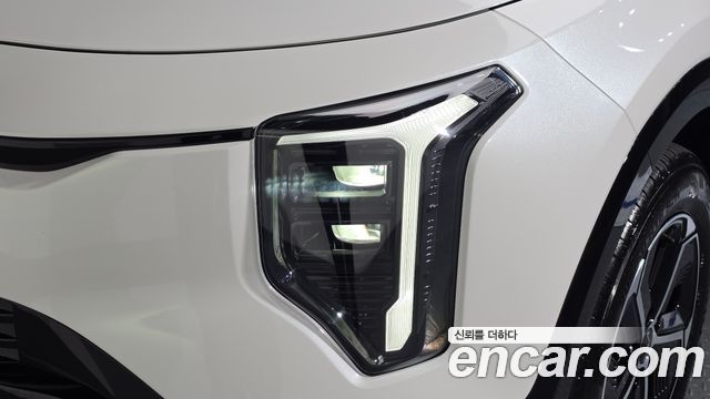 Kia Niro 2027 — photo 8