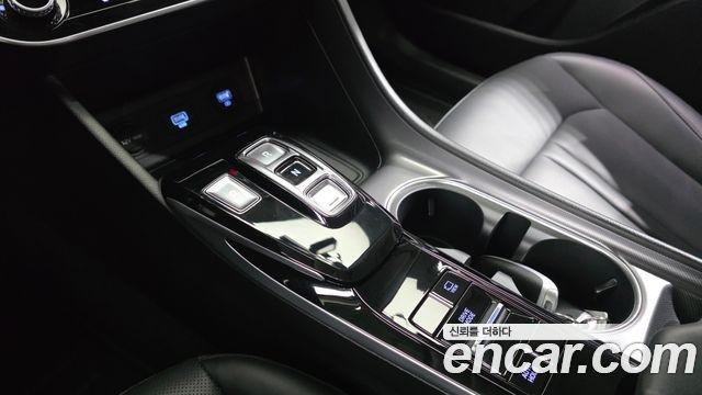 Hyundai Sonata 2020 — photo 12