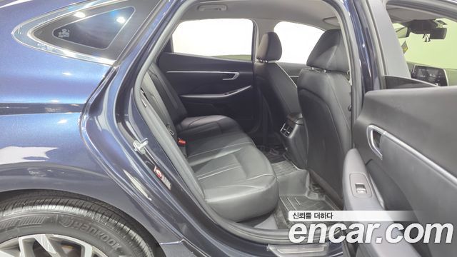 Hyundai Sonata 2020 — photo 18