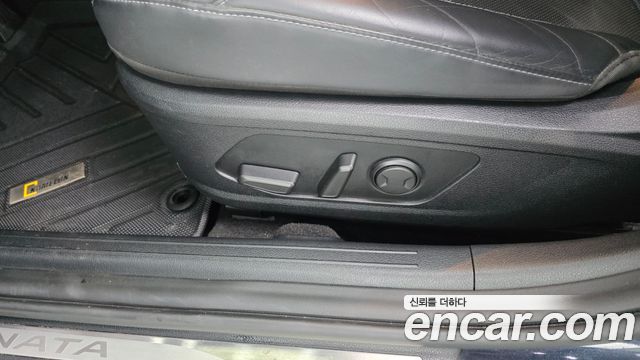 Hyundai Sonata 2020 — photo 30