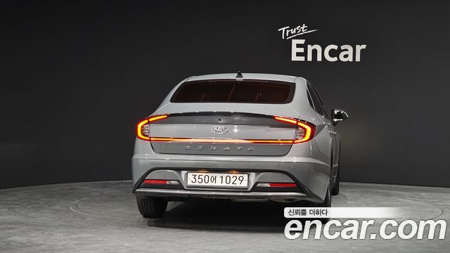 Hyundai Sonata 2022 — photo 4