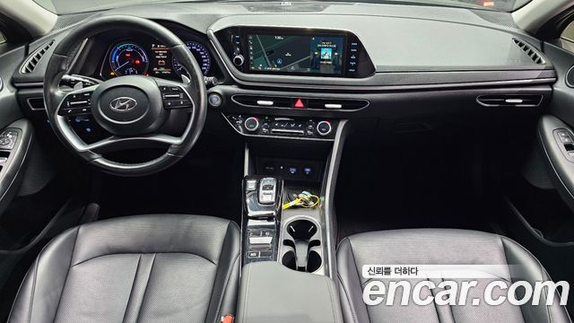 Hyundai Sonata 2022 — photo 7