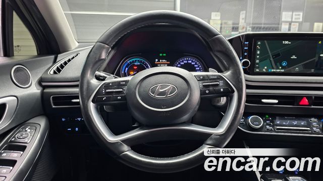 Hyundai Sonata 2022 — photo 14