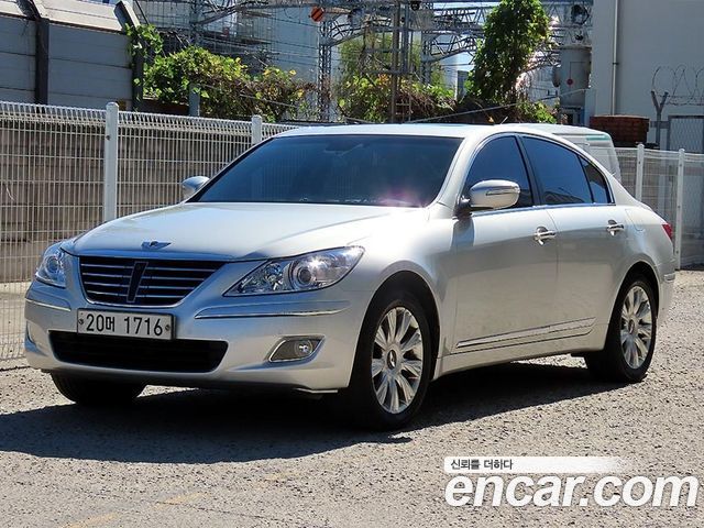 Hyundai Genesis 2009 — photo 2