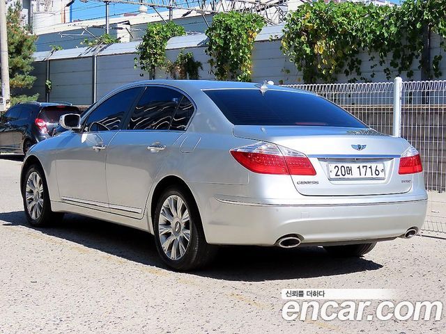 Hyundai Genesis 2009 — photo 3