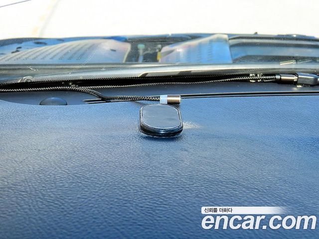 Hyundai Genesis 2009 — photo 16