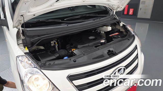 Hyundai Starex 2018 — photo 6