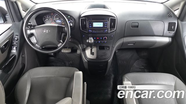 Hyundai Starex 2018 — photo 10