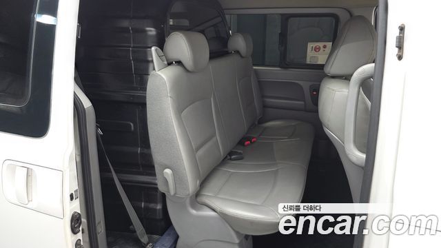 Hyundai Starex 2018 — photo 18