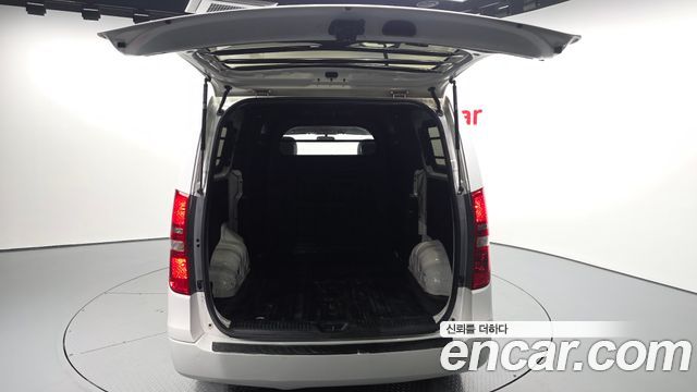 Hyundai Starex 2018 — photo 26