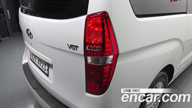 Hyundai Starex 2018 — photo 9