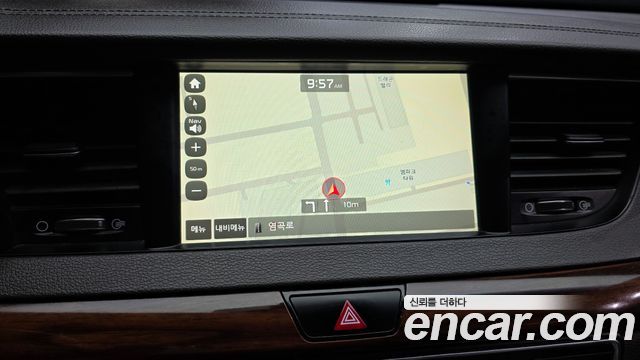 Kia K7 2017 — photo 21