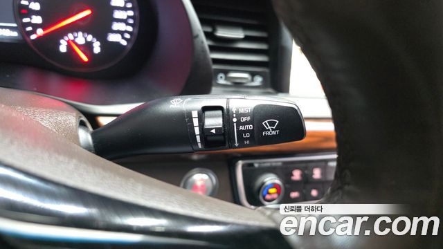 Kia K7 2017 — photo 28