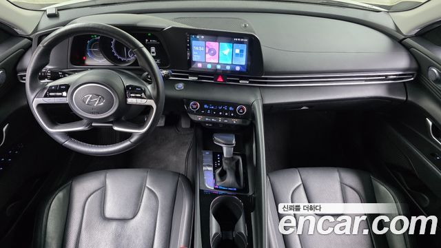 Hyundai AVANTE 2023 — photo 10