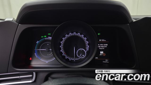 Hyundai AVANTE 2023 — photo 11