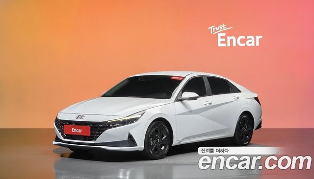 Hyundai AVANTE 2023 — photo 1