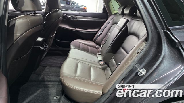 Hyundai Grandeur 2023 — photo 11