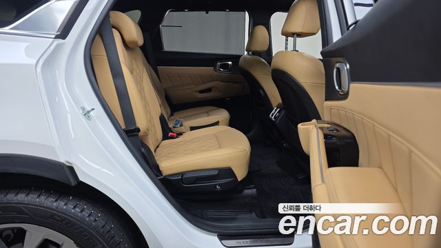 Kia Sorento 2021 — photo 17