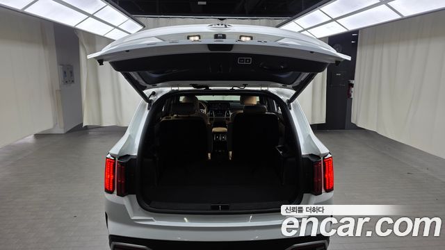 Kia Sorento 2021 — photo 24