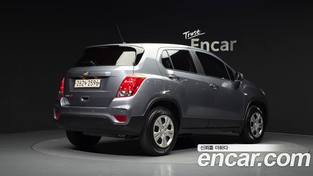 Chevrolet Korea Trax 2019 — photo 2