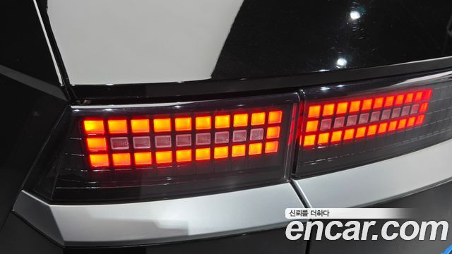 Hyundai Ioniq5 2022 — photo 9