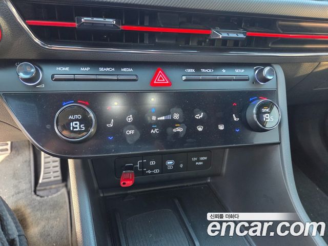 Hyundai Sonata 2024 — photo 16