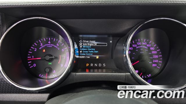 Ford Mustang 2016 — photo 8