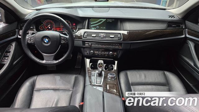 BMW 5-Series 2014 — photo 7