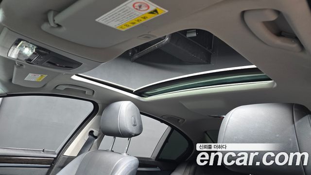 BMW 5-Series 2014 — photo 18