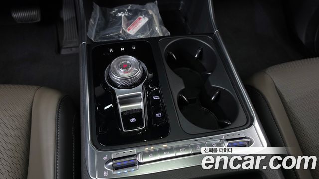 Kia Canival 2025 — photo 12