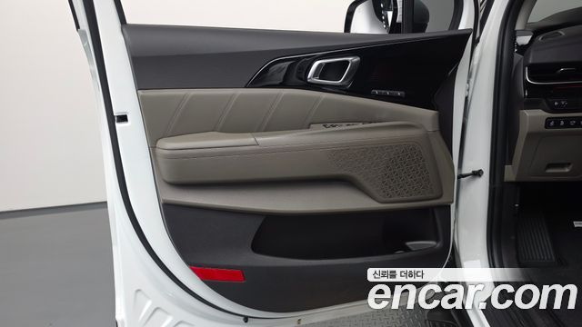 Kia Canival 2025 — photo 14