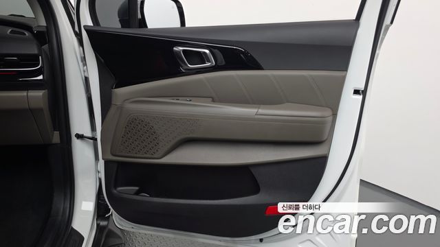 Kia Canival 2025 — photo 15