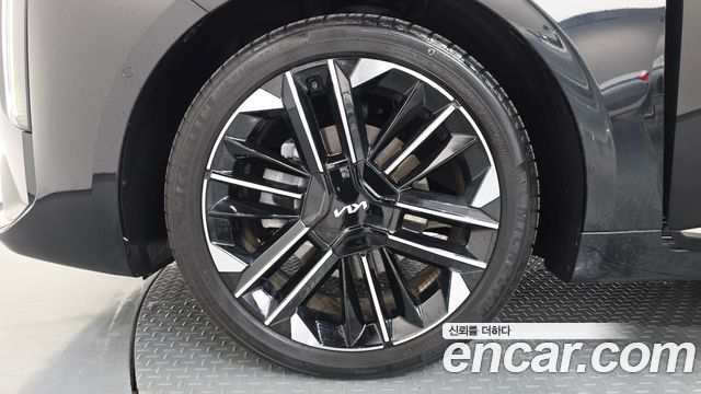 Kia K8 2025 — photo 5