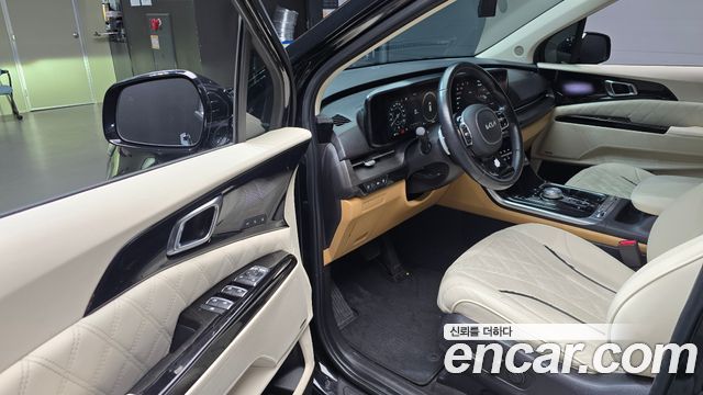 Kia Canival 2022 — photo 13