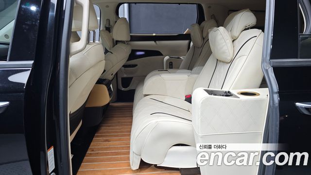 Kia Canival 2022 — photo 18