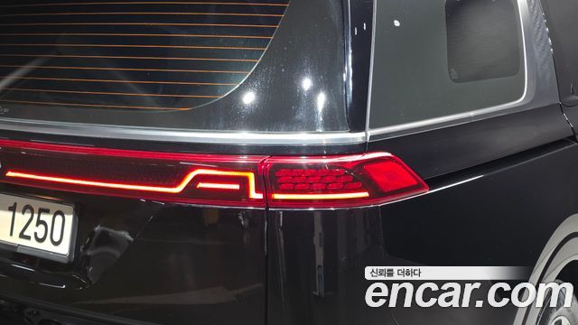 Kia Canival 2022 — photo 9