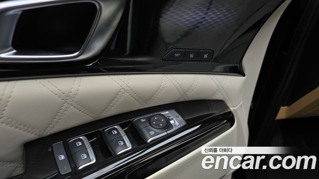 Kia Canival 2022 — photo 27
