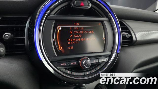 Mini Cooper 2016 — photo 15