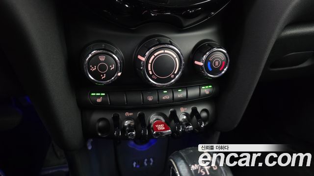 Mini Cooper 2016 — photo 17