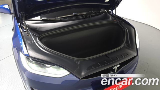 Tesla Model X 2024 — photo 6